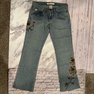 Z. Cavaricci Embroidered Blue Jeans - Gorgeous size 11